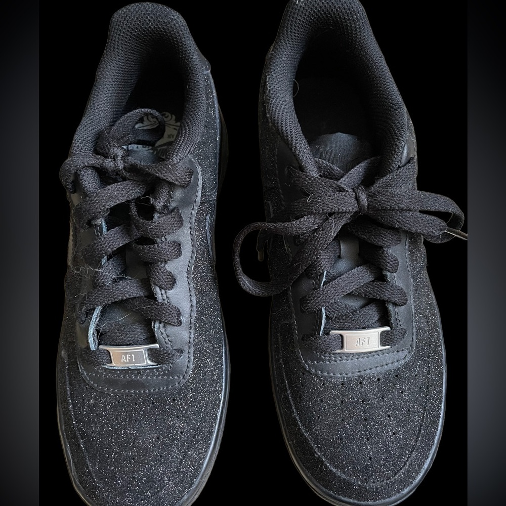 nike shoes with glitter swoosh